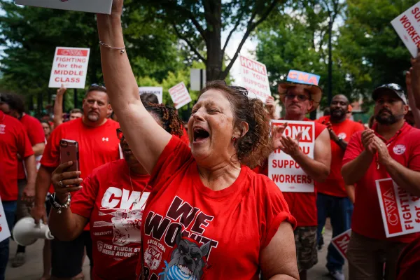 photo of CWA Rally in Atlanta for AT&T SE contract