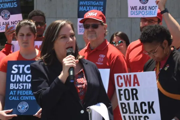 Sara Steffens at Maximus Event