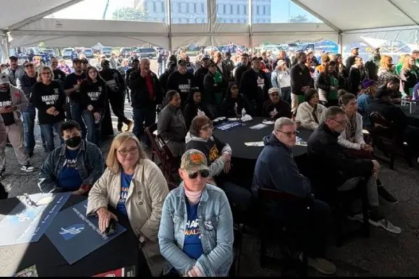 Workers Get Out the Vote in Michigan