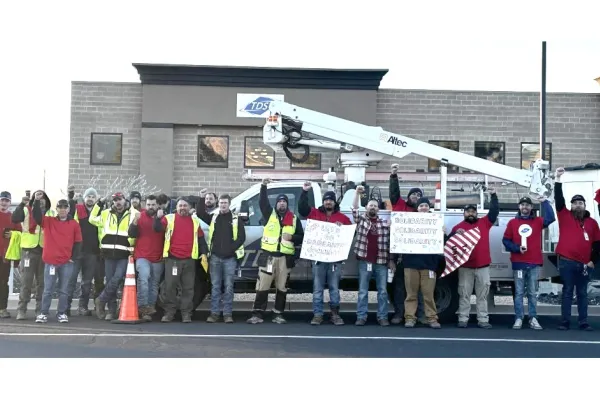 TDS Workers Wear Red