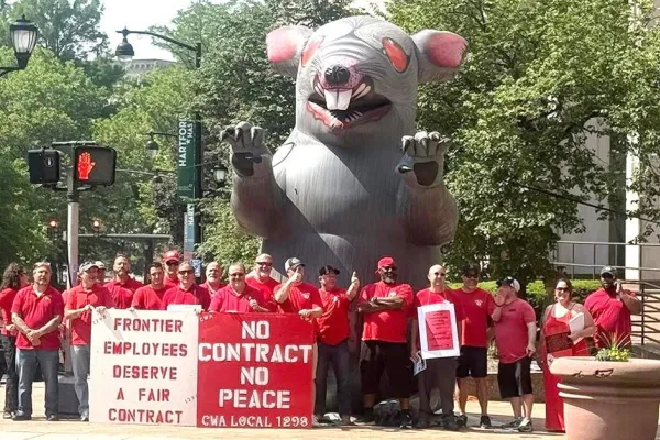 Frontier Workers Rally to Stop Outsourcing