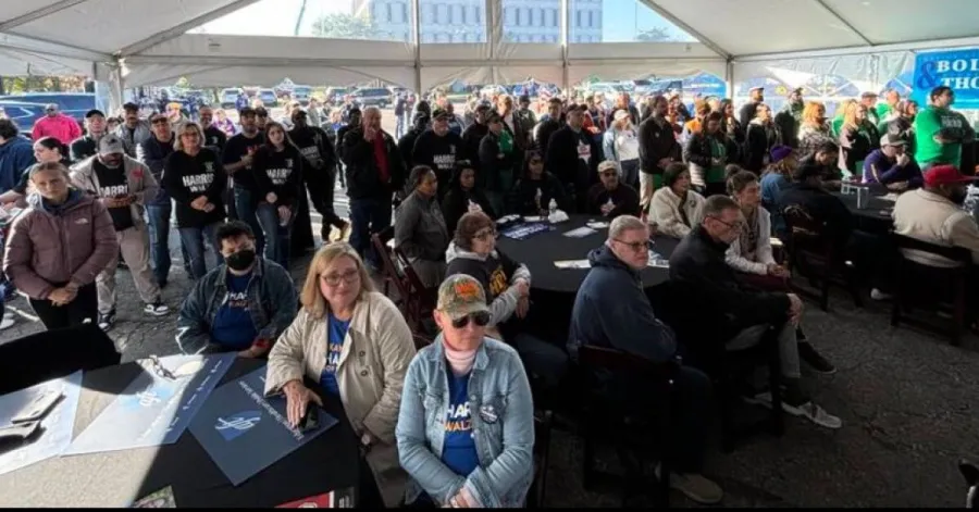 Workers Get Out the Vote in Michigan