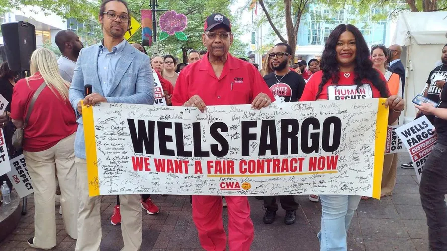 Wells Fargo Workers March with CWA President Cummings in Charlotte